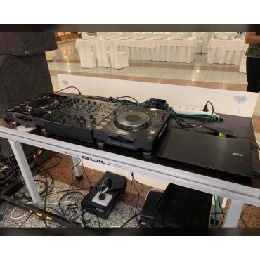 MESA GUIL MDJ-1 PARA DJ